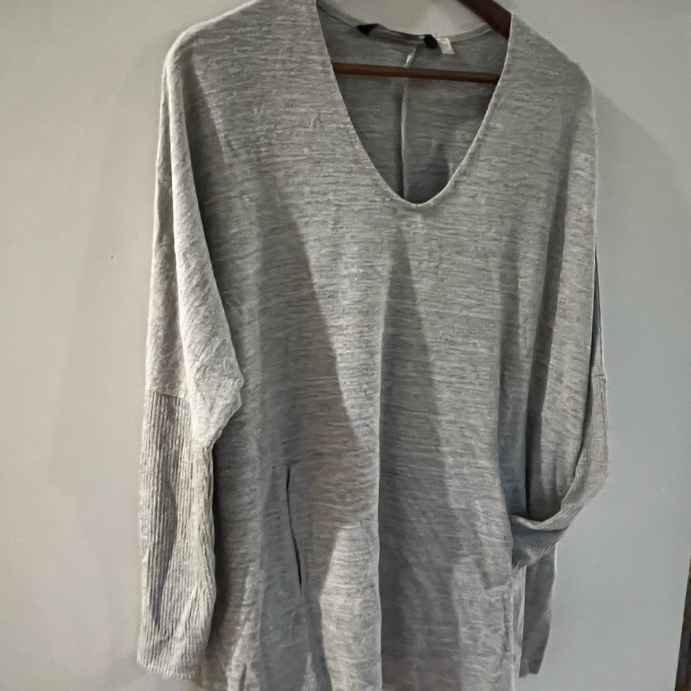Cozy Gray V-Neck Women's Sweatshirt